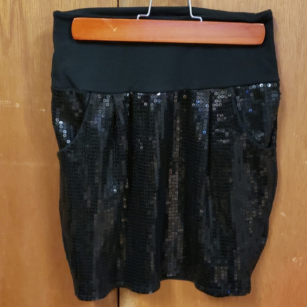 NWOT Urban Behavior Sequin High-Waist Mini Skirt